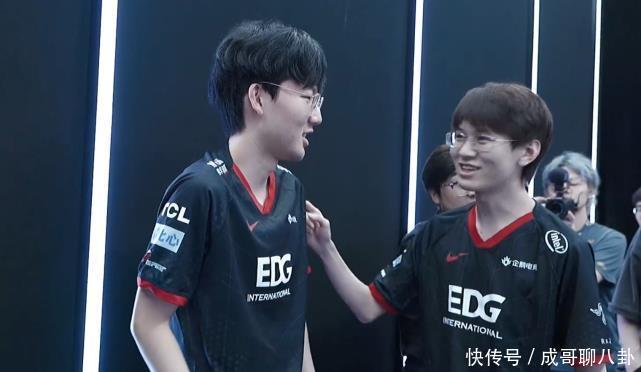 更在整体战 更在整体战