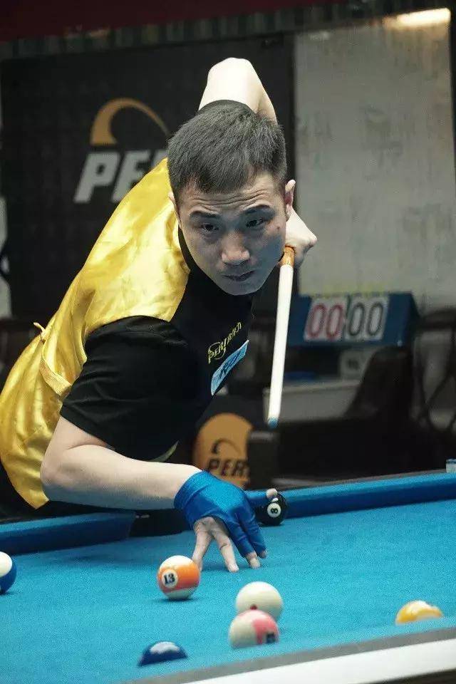 后卫位置上 后卫位置上